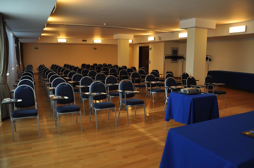 Golf Hotel Milano Opera Exterior photo